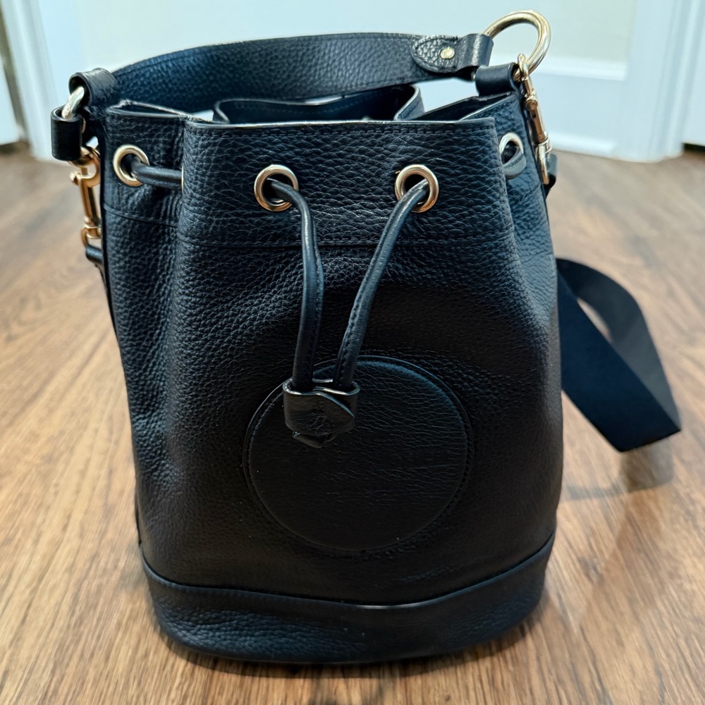 AUTHENTIC Coach Dampsey Drawstring Bucket Bag- Black Pebbled Leather - Picture 2 of 9